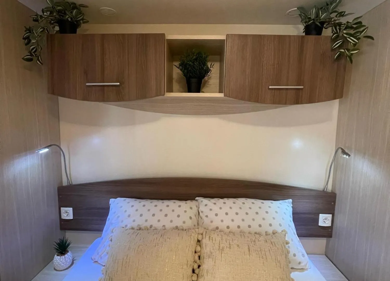 캠프장 Bajki Mobile Home 3 비오그라드나모루 크로아티아