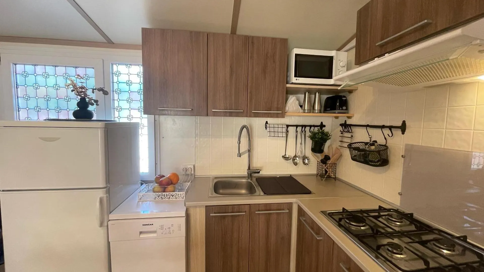 캠프장 Bajki Mobile Home 3 비오그라드나모루