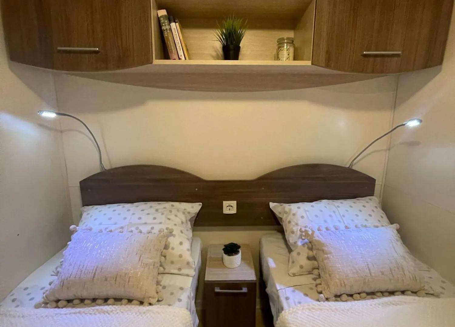 Bajki Mobile Home 3 Biograd Na Moru Campsite